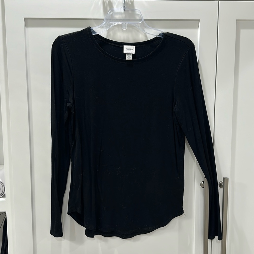 Brand Cupio size medium lightweight shirt black long sleeves